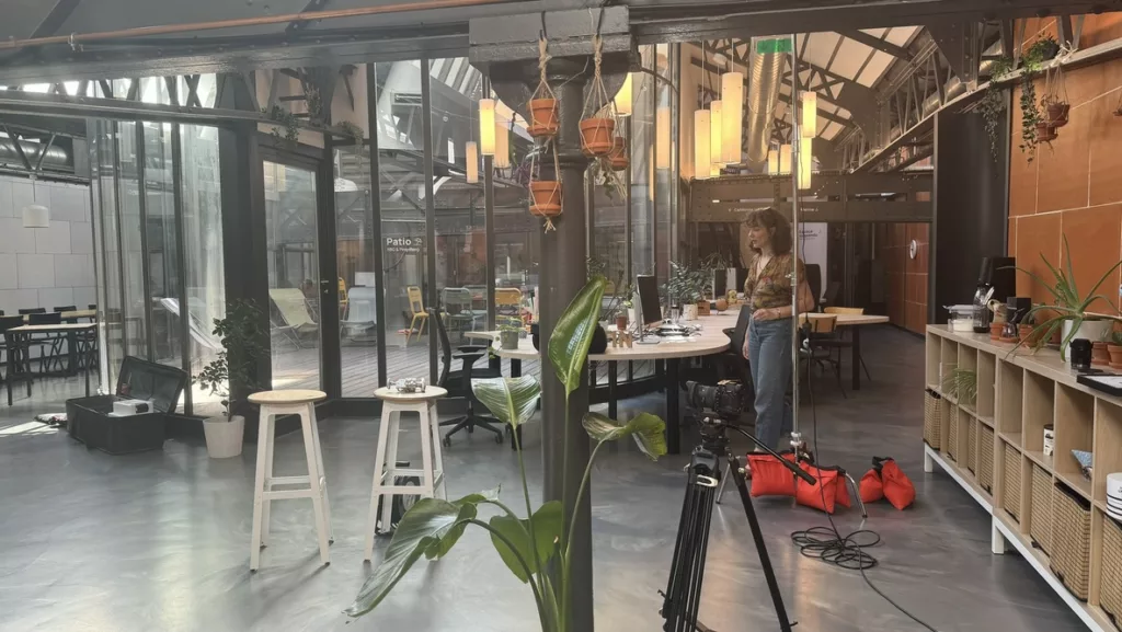 1aafc2aa f932 4ded bc08 fac5ee1e8e1d 1 105 c