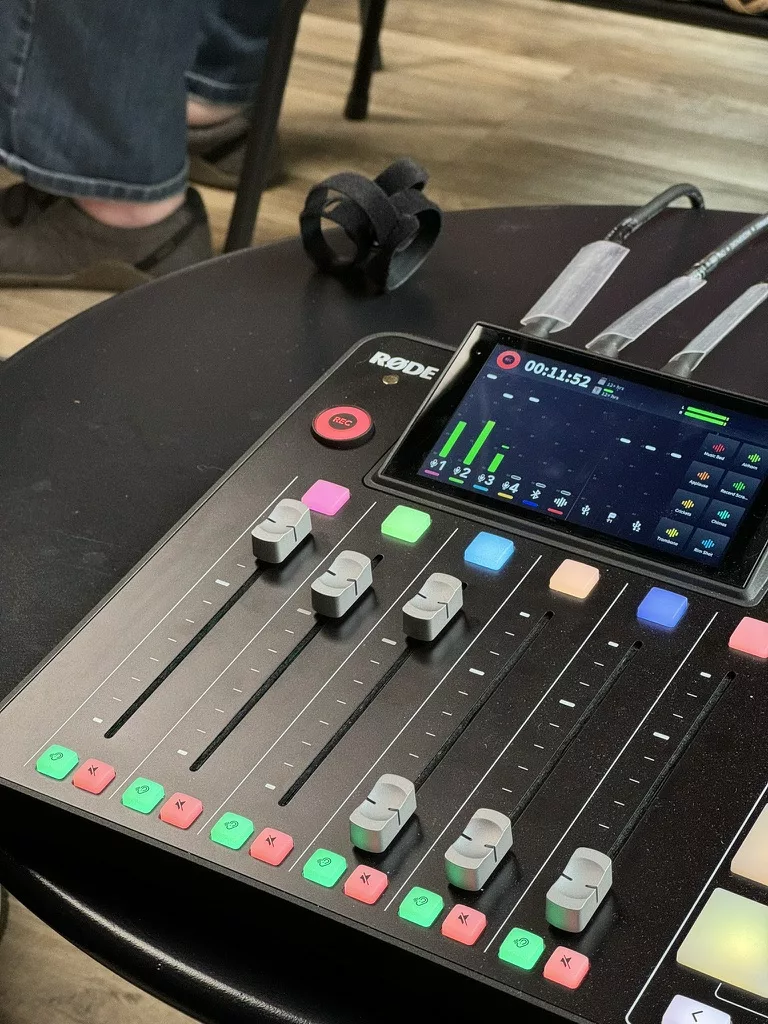 B66d2d50 2890 4d59 8dae 97c0bf35cc70 1 105 c